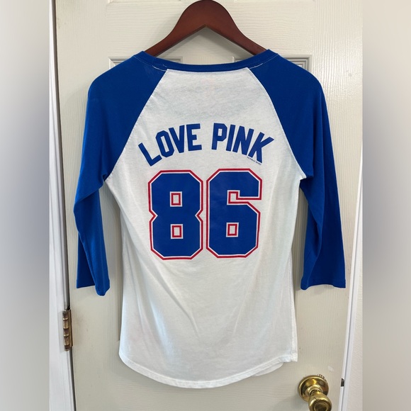 Pink by Victoria’s Secret Atlanta Braves Baseball Tee Shirt Size Small - Picture 6 of 7
